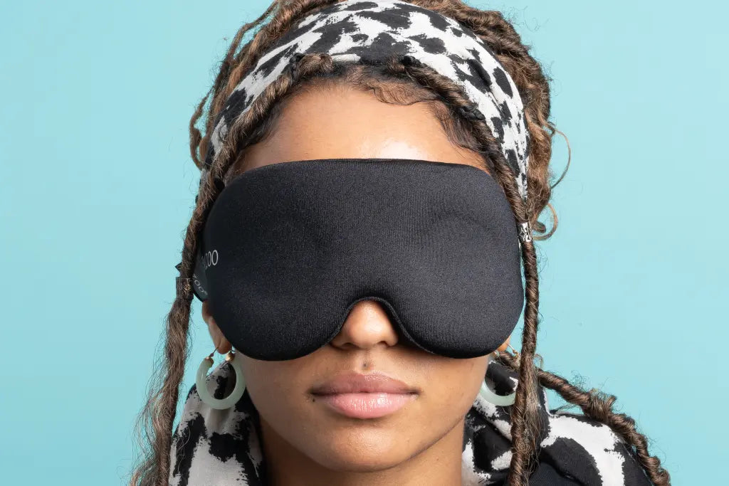 Black eye mask
